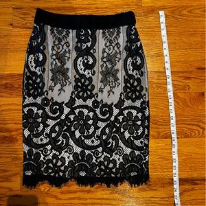 Kate Spade lace with beige lining pencil skirt